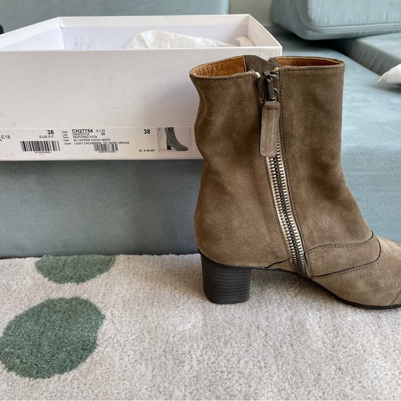 Chole suede leather ankle boots - Picture 1 of 4